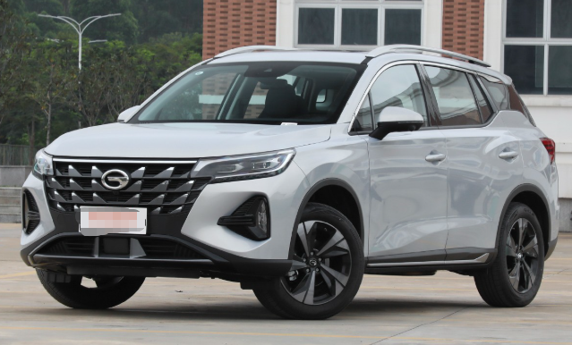 GAC Trumpchi GS4 2023 ChuanqiGS4-1.5T-A/MT-270TFWDZhixinglinghangEdition(China VI) - Image 1