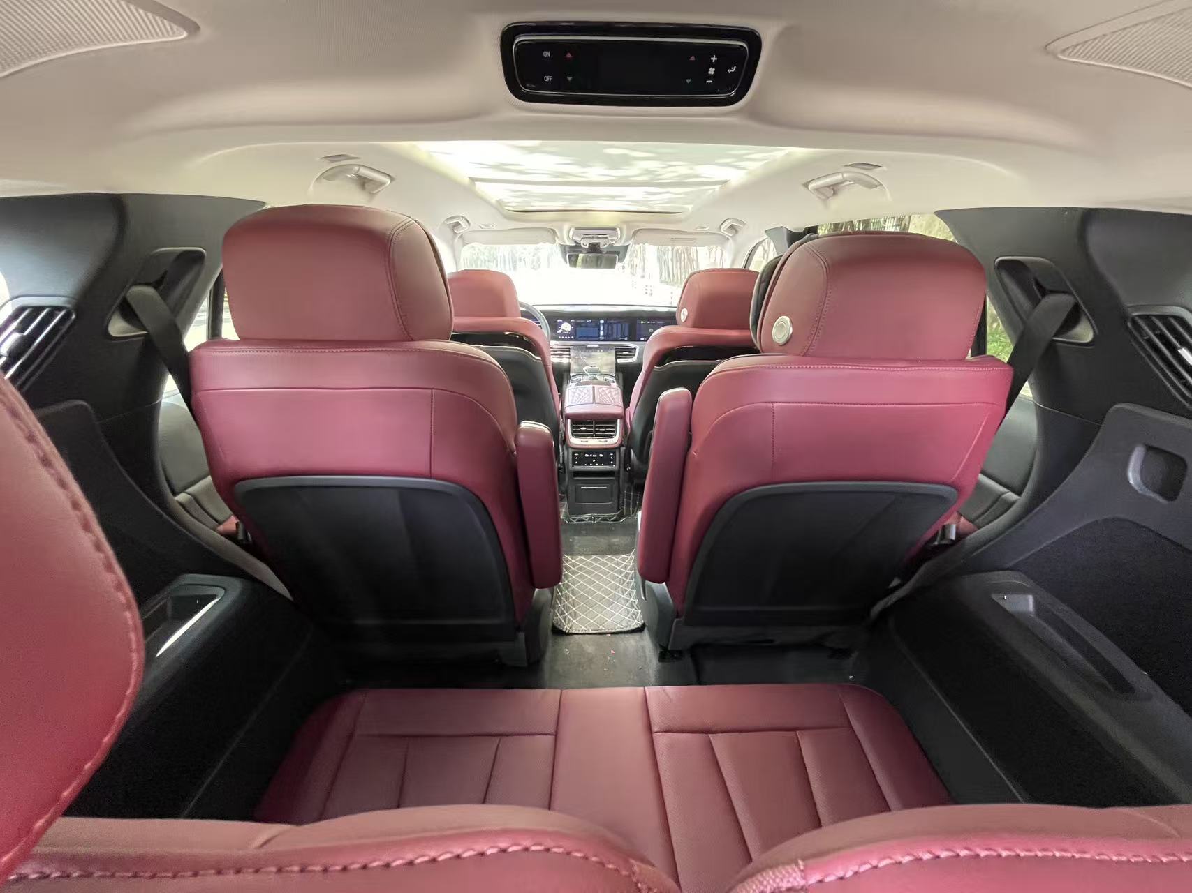 Hongqi E-HS9 2022 4WD660kmQichangEdition6-SeaterPure Electric thumbnail 7
