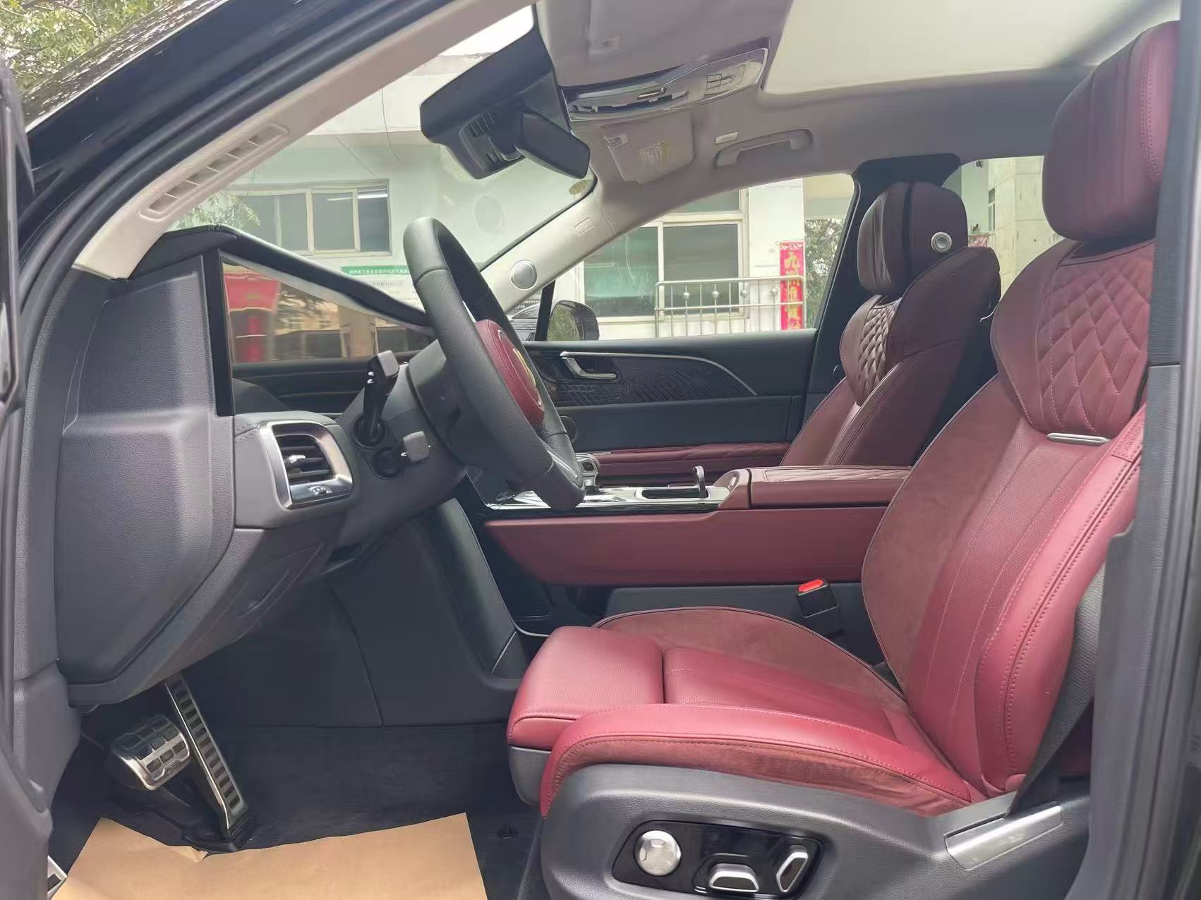 Hongqi E-HS9 2022 4WD690kmQiyueEdition6-SeaterPure Electric thumbnail 4