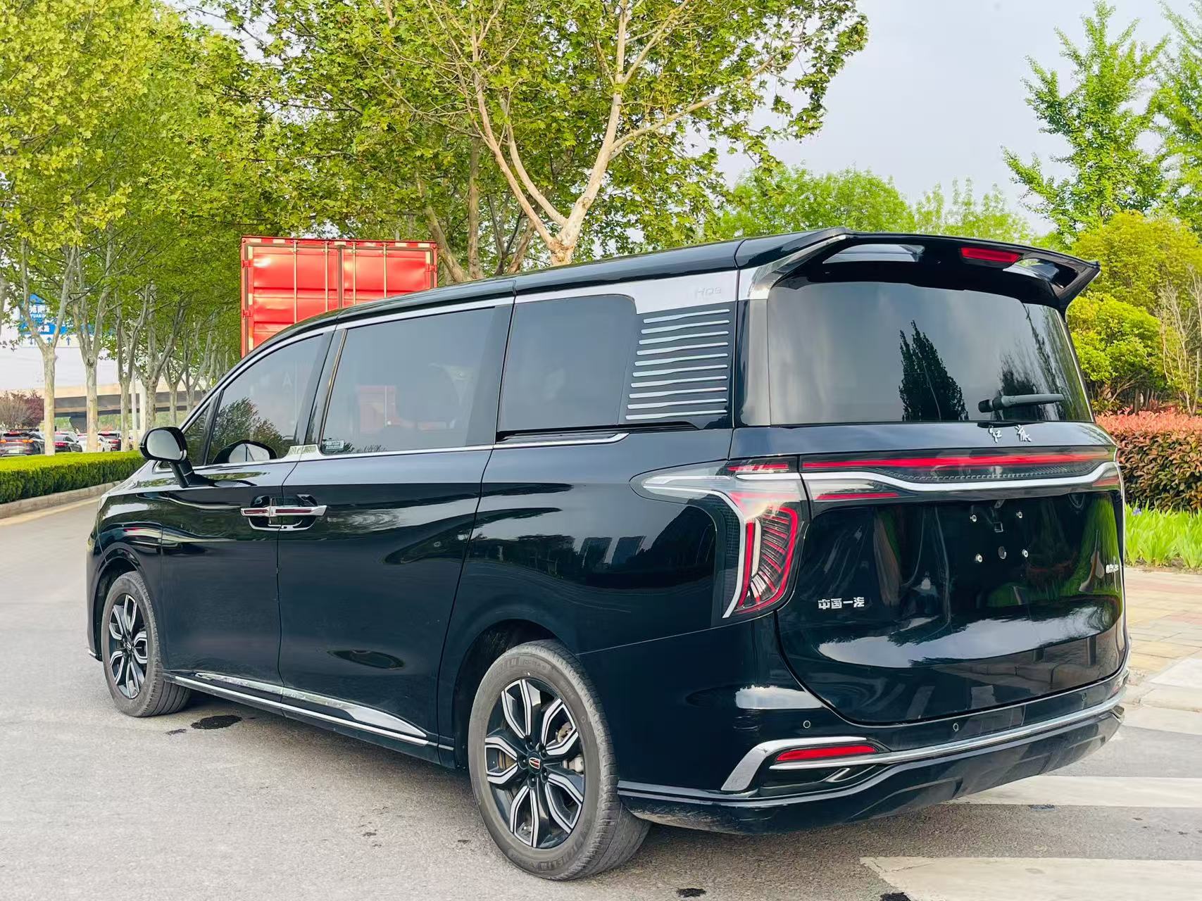 Hongqi HQ9 2023 2.0T-A/MTZhilianqixiangEdition7-Seater48VQinghun(China VI) thumbnail 13