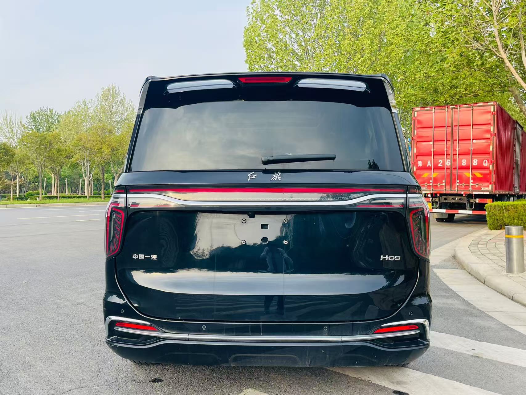 Hongqi HQ9 2023 2.0T-A/MTZhilianqixiangEdition7-Seater48VQinghun(China VI) thumbnail 14