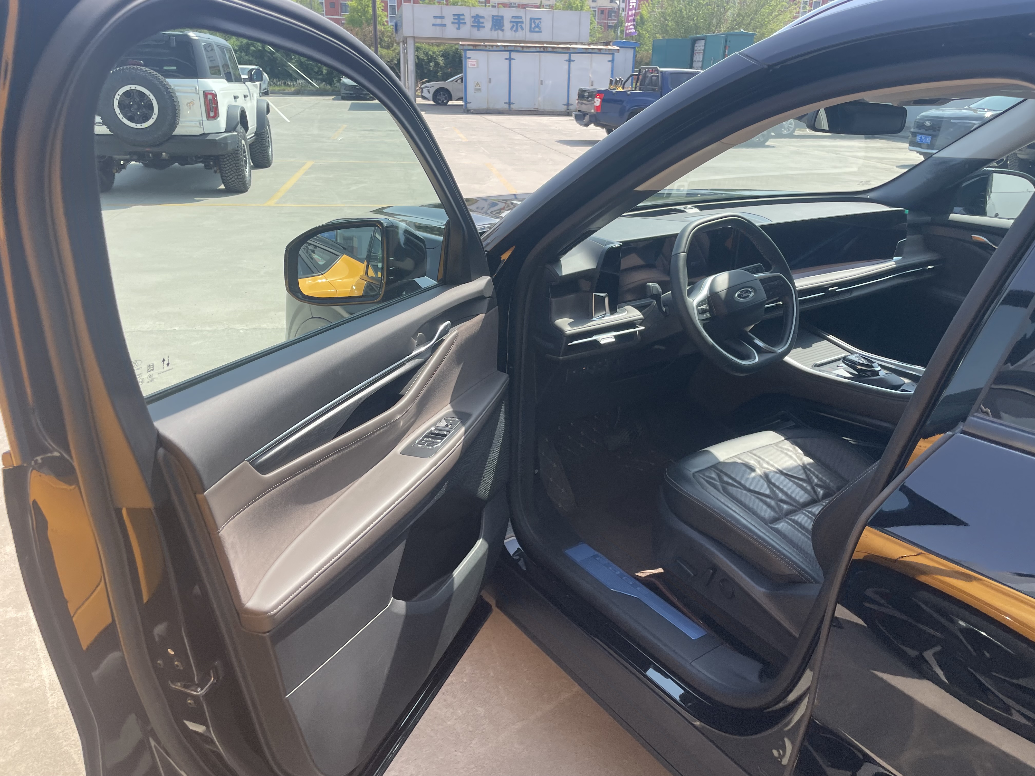 Ford Ruijie 2026 L-2.0T-E-CVT-EcoBoost-EHybrid4WDZhizunType7-SeaterHEV(China VI) thumbnail 5
