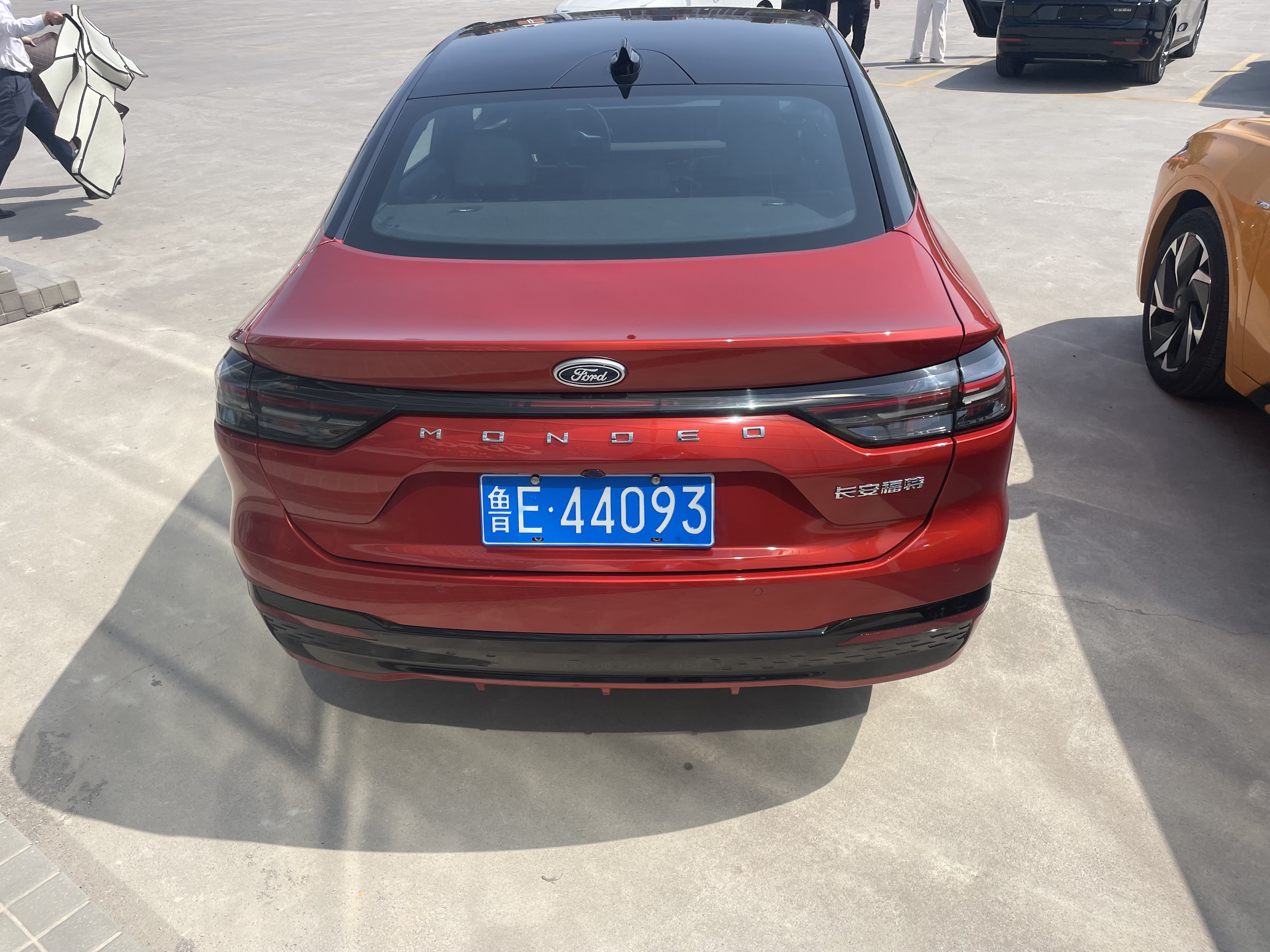 Ford Mengdiou 2026 2.0T-AT-EcoBoostZhizunType(China VI) thumbnail 4