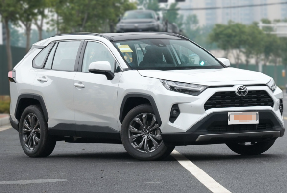 Toyota RAV4Rongfang 2022 2.0-CVT/MT4WDFengshangPlusEdition(China VI) - Image 1