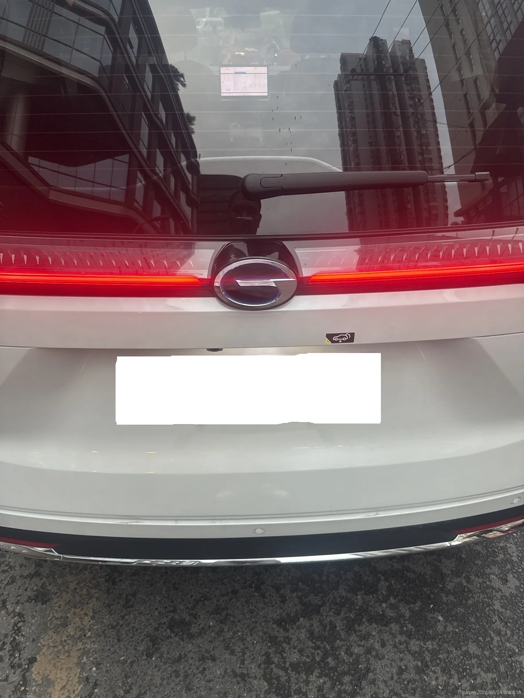GAC Trumpchi E8 2025 ChuanqiE8 PHEV-1.8-DHT-150kmEnjoyXingzhengzhuangongEdition7-SeaterPHEV(China VI) thumbnail 5