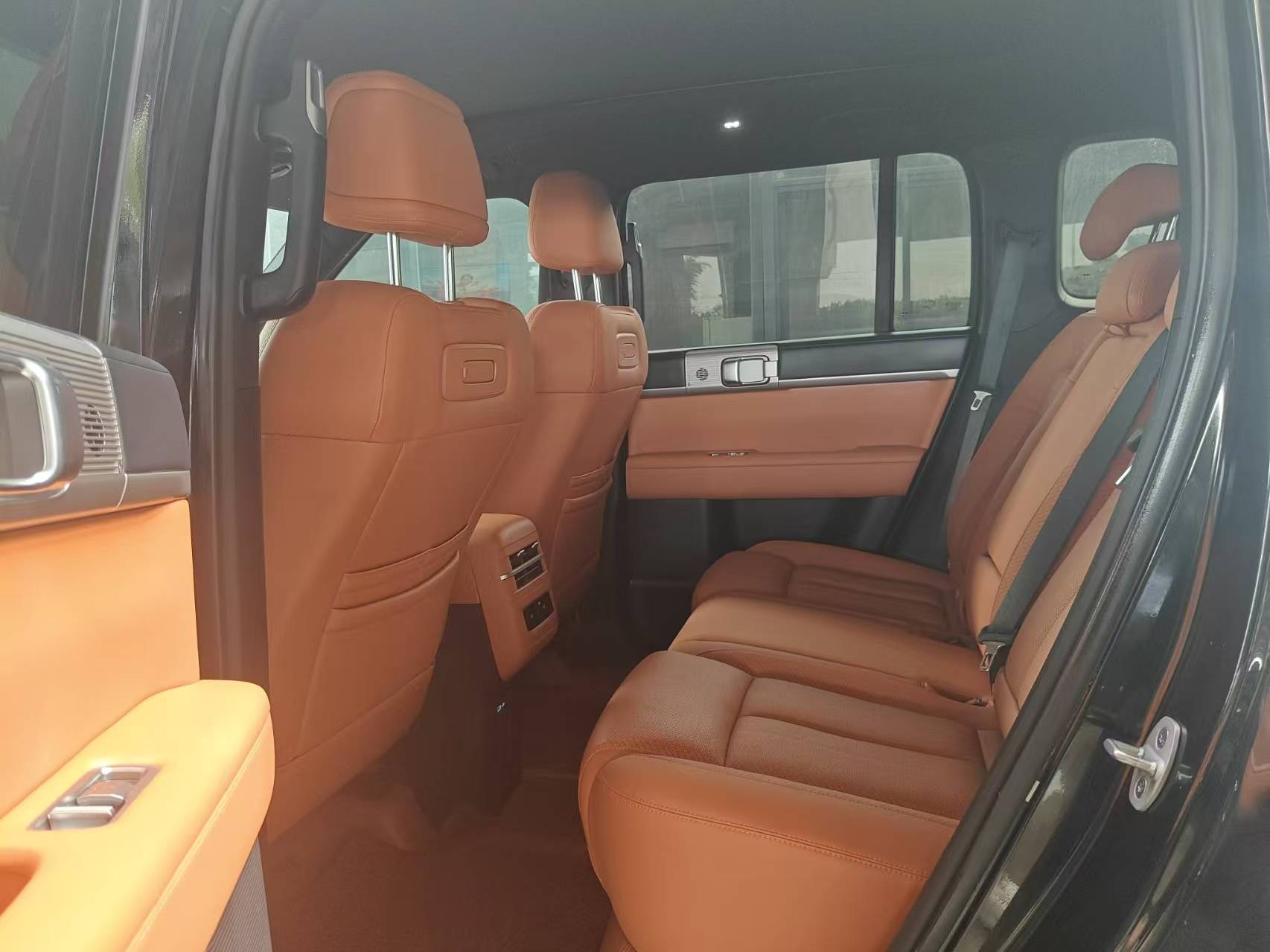 Fangchengbao Tai7 2025 1.5T-E-CVT4WD190KM-UltraEditionPHEV(China VI) thumbnail 5