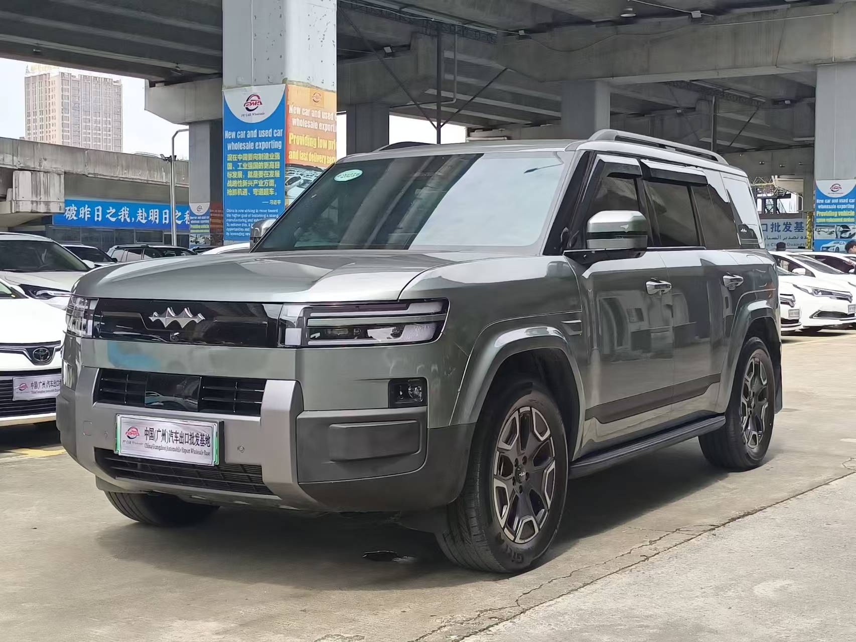 Fangchengbao Tai7 2025 1.5T-E-CVTFWD135KM-ProEditionPHEV(China VI) - Image 1