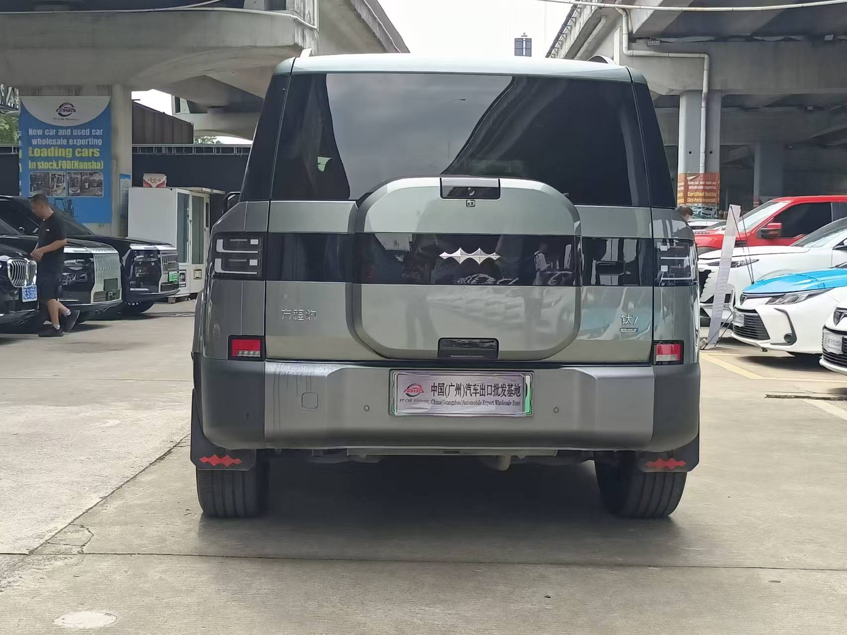 Fangchengbao Tai7 2025 1.5T-E-CVTFWD135KM-ProEditionPHEV(China VI) thumbnail 6