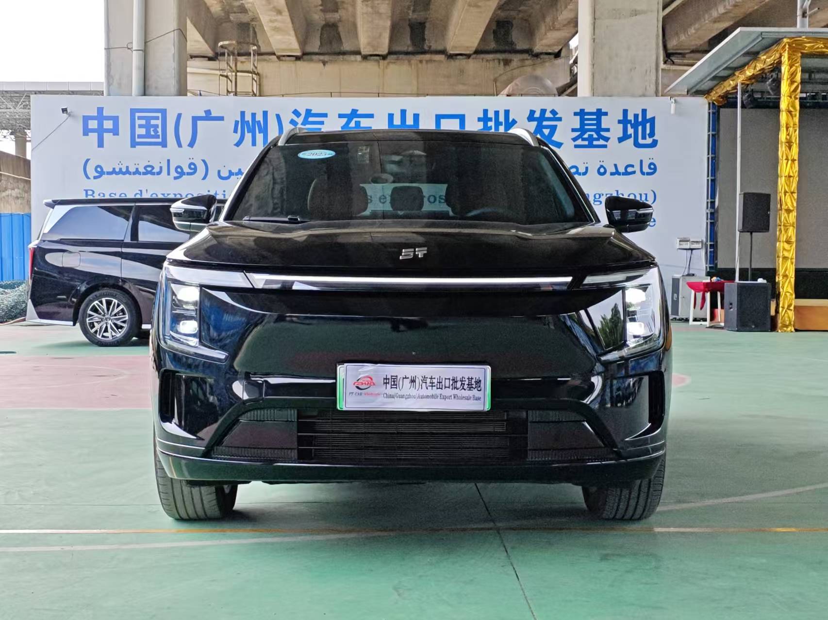 Jetour ShanhaiL7 PLUS 2025 1.5T-DHTFWD220kmQijianEdition7-SeaterPHEV(China VI) thumbnail 2