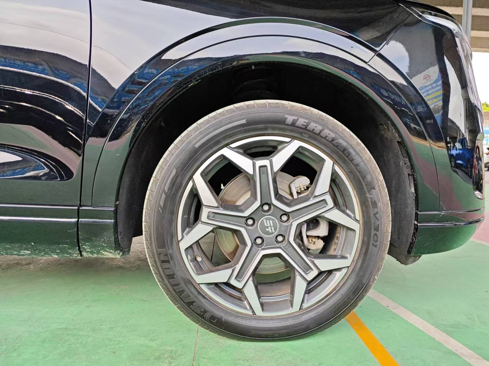 Jetour ShanhaiL7 PLUS 2025 1.5T-DHTFWD220kmQijianEdition7-SeaterPHEV(China VI) thumbnail 14