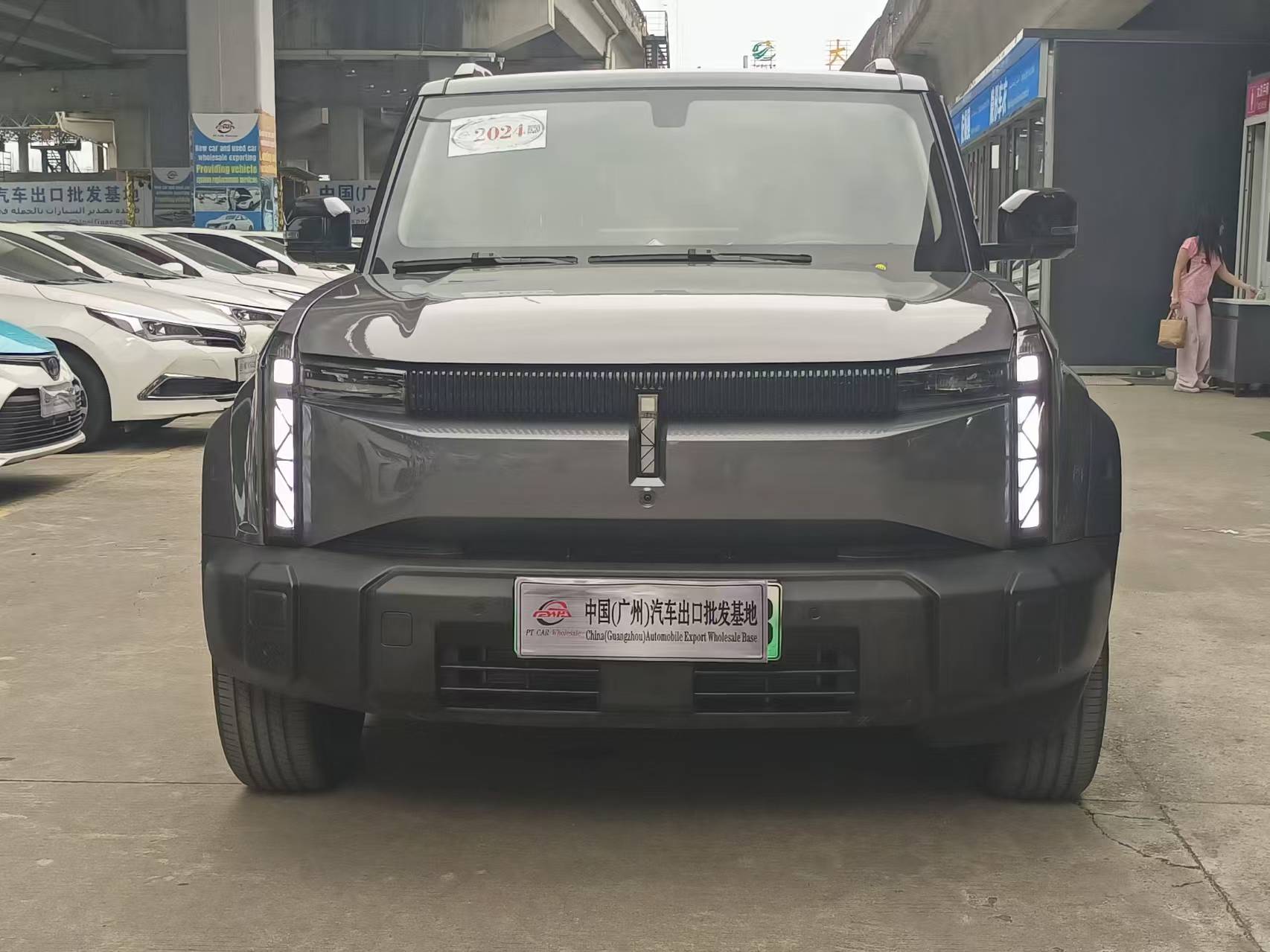iCAR 03T 2024 RWD520kmLong RangeEnjoyPure Electric thumbnail 2