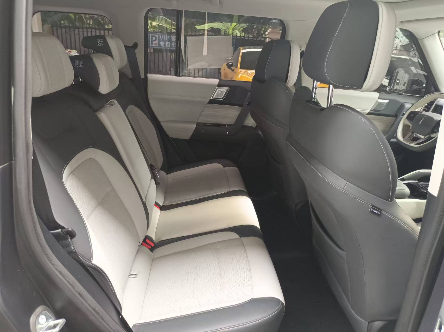 iCAR 03T 2024 RWD520kmLong RangeEnjoyPure Electric thumbnail 9