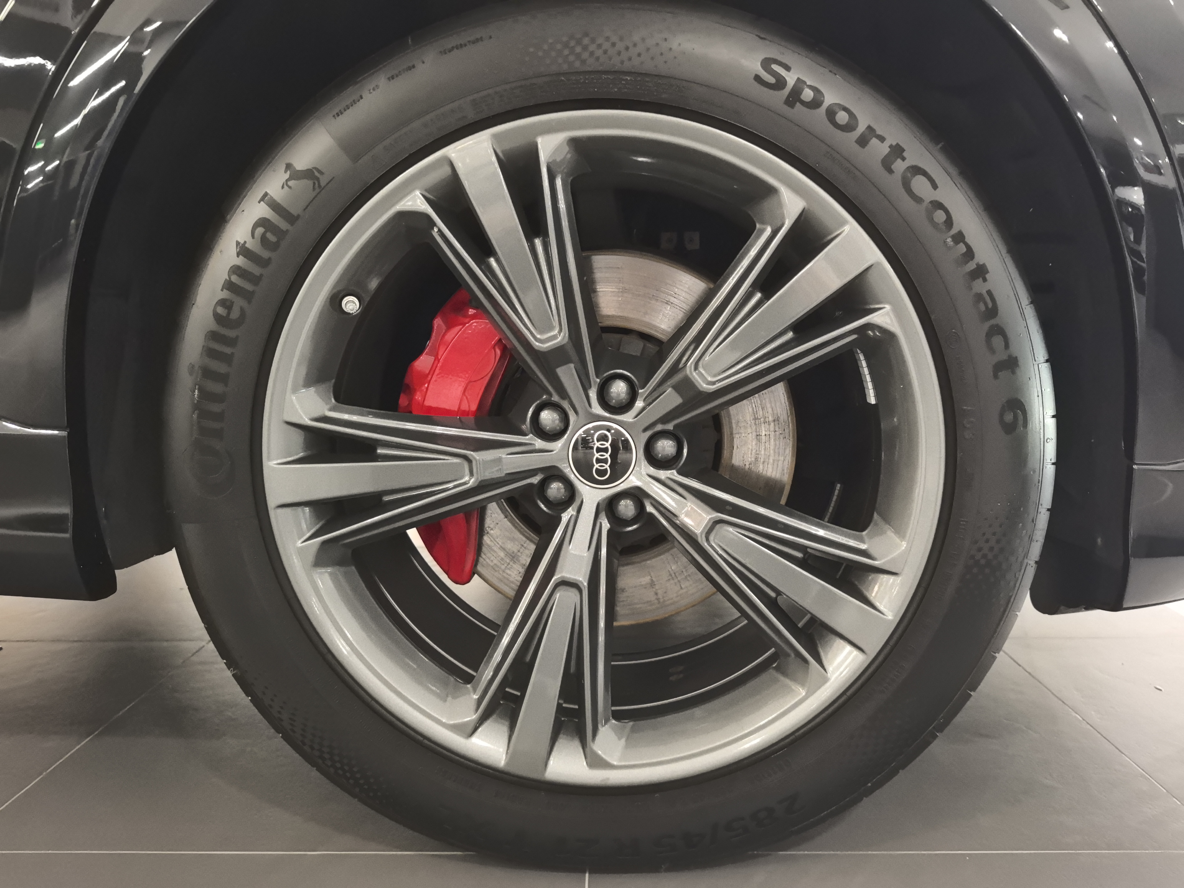 Audi Q8 2024 3.0T-A/MT4WD55TFSIHaohuadongganType48VQinghun thumbnail 20