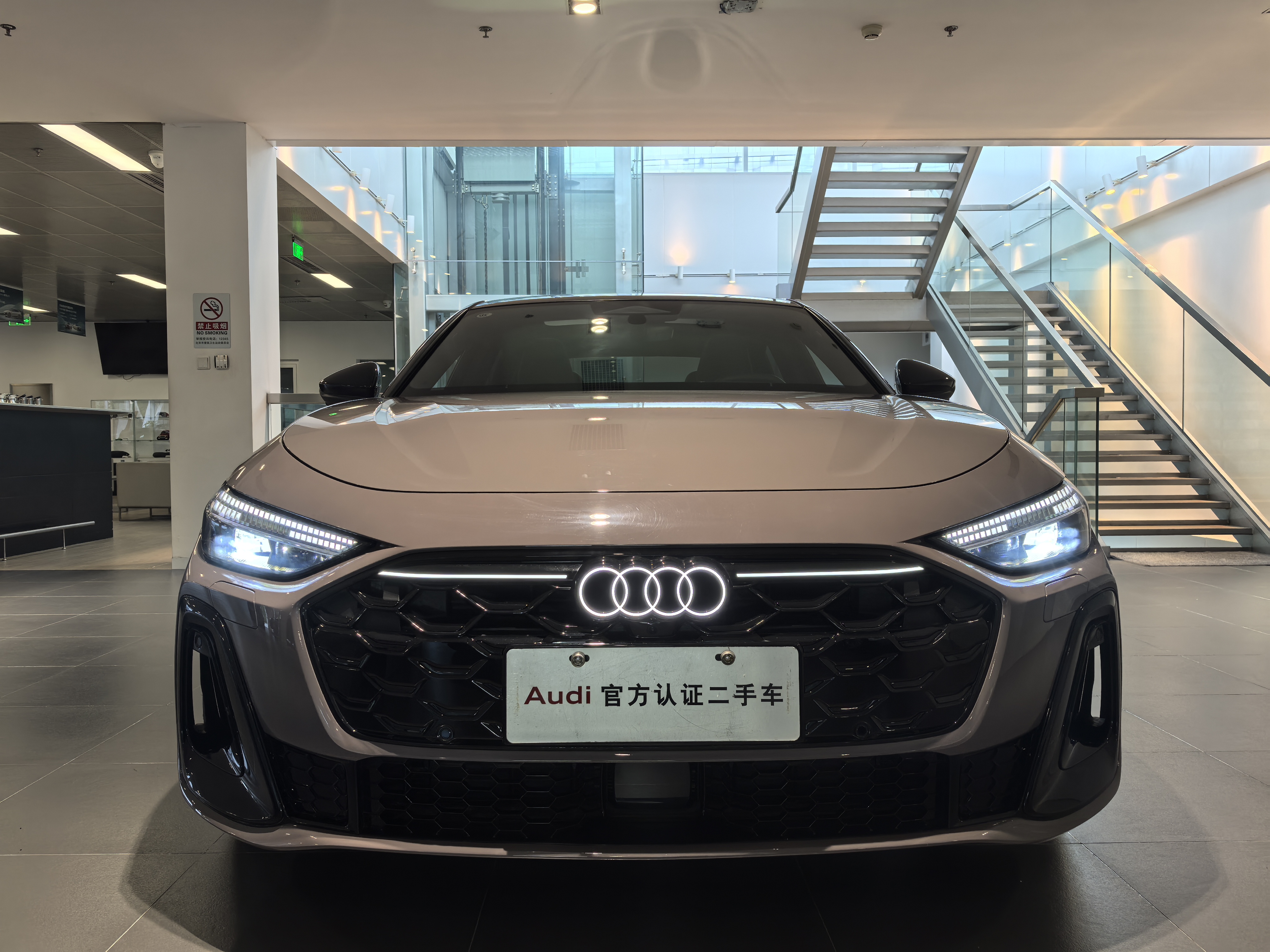 Audi A5L 2025 2.0T-A/MTYundongEditionquattroDCT(China VI) thumbnail 2