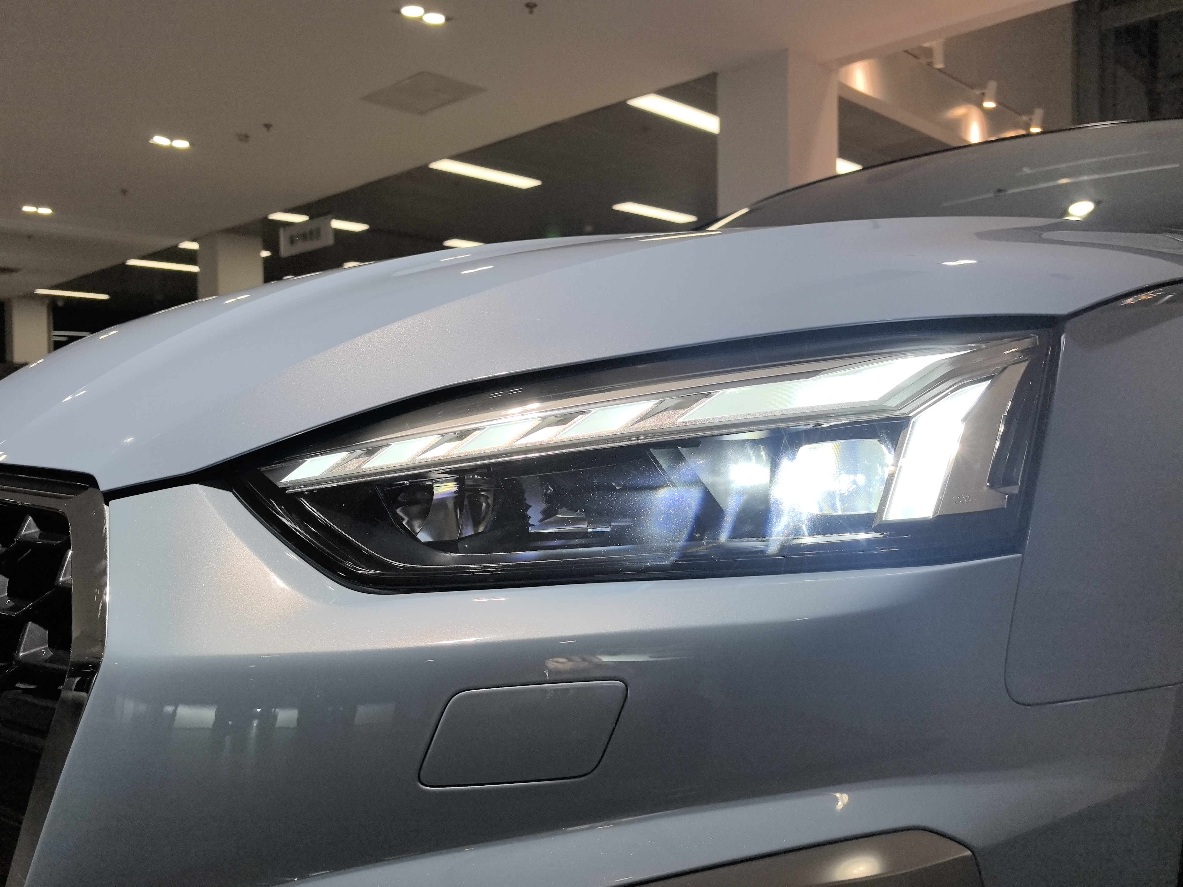 Audi A5 Xianbeiban 2023 AodiA5Xianbei2.0T-A/MTFWD40TFSIShishangdongganTypeDCT thumbnail 14