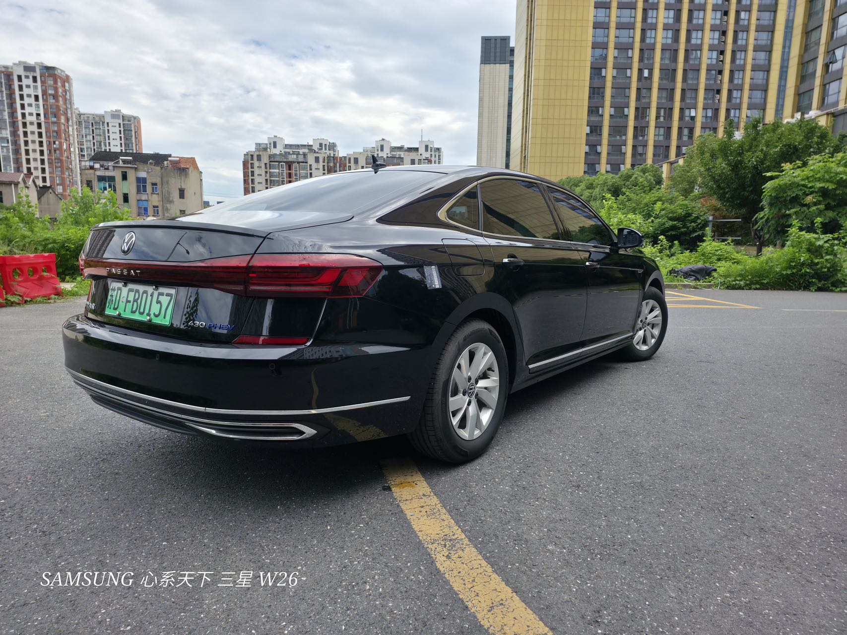 Volkswagen Pasatexinnengyuan 2025 PasatePHEV-1.4T-A/MTShangwuEdition430PHEVPHEVDCTDSG(China VI) thumbnail 4